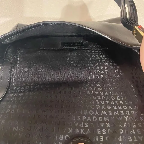 Kate Spade Leather Crossbody Bag VGUC - Image 5