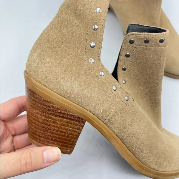 Rebecca Minkoff Tan Suede Leather Studded D’orsay Ankle Boots Womens 6 Booties - Image 3