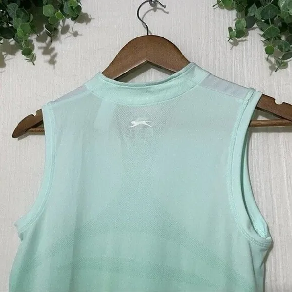 Slazenger Shirt Women's Size XS Mint Green Ombré Golf Active Wear Sleeveless - Image 4