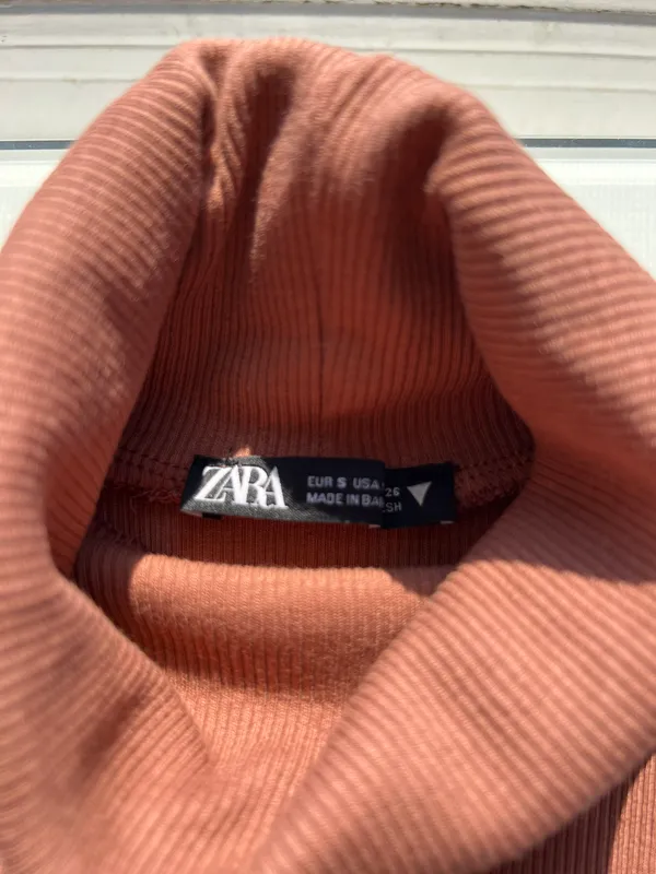 ZARA Turtleneck Tank Top - Image 3