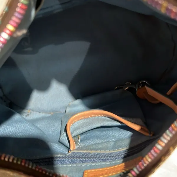Authentic Dooney & Bourke Vintage Rainbow Handbag Adjustable leather strap A27‎ - Image 9