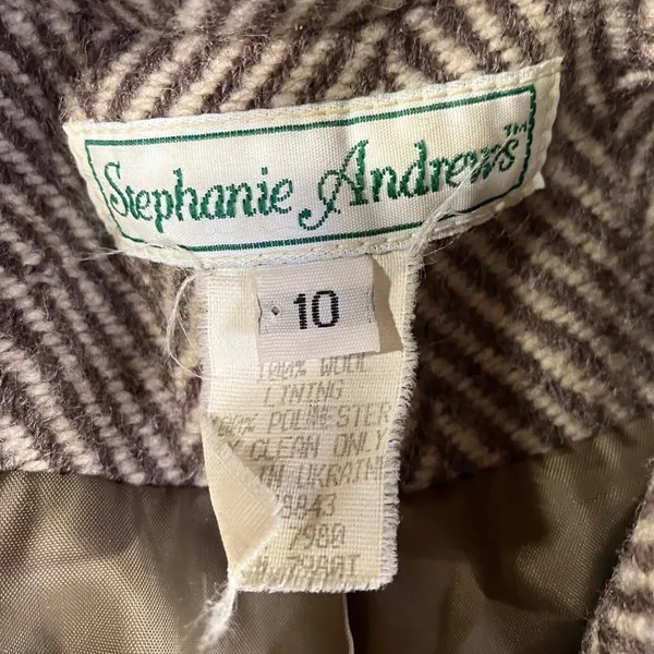 Vintage Herringbone Double Breasted‎ Full Length 100% Wool OverCoat Women 10 - Image 13