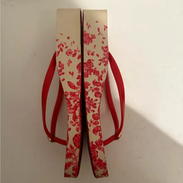 TORY BURCH Thandie Wedge Flip Flops Red Pepper / Issey Fade Floral Sandals 10 - Image 10