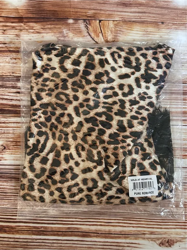 Pure Romance Wild At Heart Black Leopard Print 2 Pc Satin Cami & Short Set Sz XL - Image 2