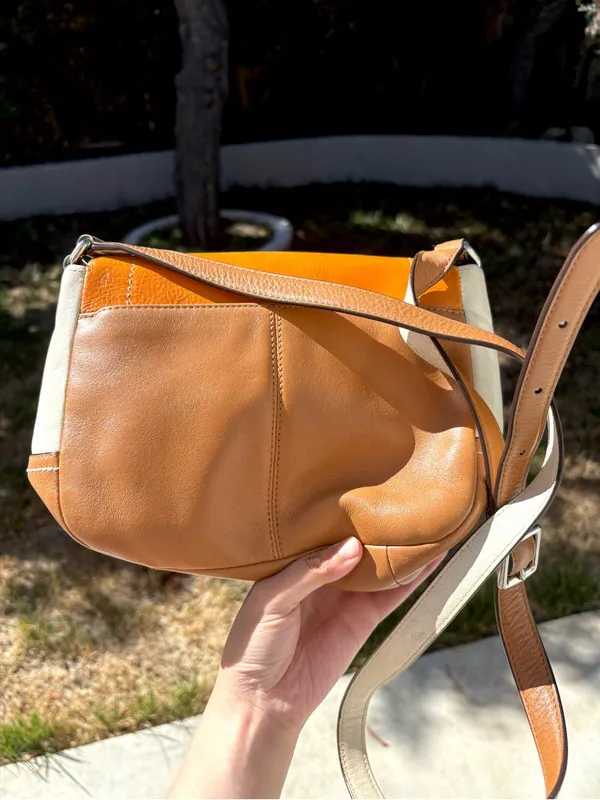 Coach Leather Crossbody Orange/Brown/cream - Image 4