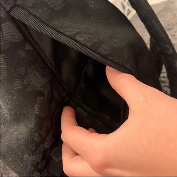 Lululemon City Adventurer Backpack 17L In Fragment Camo Jacquard Black Deep Coal - Image 10