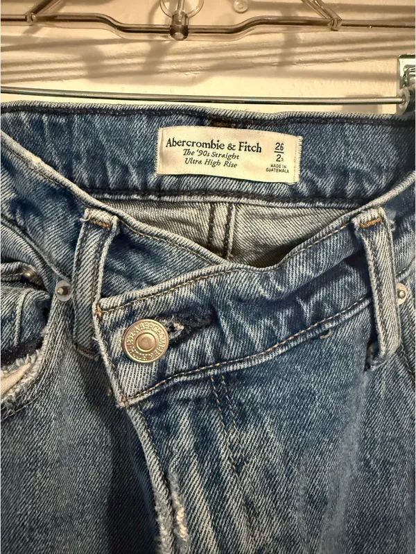 Straight Abercrombie 90s Ultra High-Rise Jeans - Image 3
