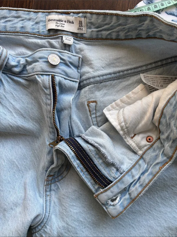 Abercrombie & Fitch Light Blue The Loose High Rise Jeans Sz 31/12 Retro Y2K - Image 8