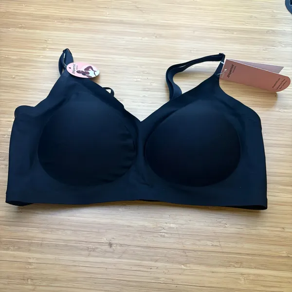 Shapermint Large Black Essential Smoothing Comfort Wireless Bra 13402 Stretch - Image 2