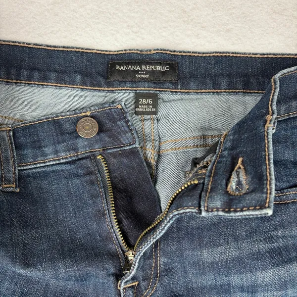 Banana Republic Dark Skinny Jeans Women’s 28/6 Blue Mid Rise Stretch Denim - Image 3