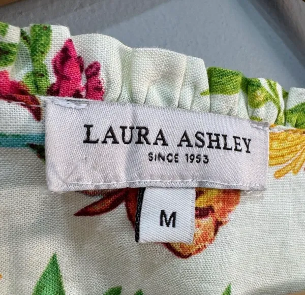 Floral Laura Ashley Linen Blend Button Up Blouse Size M EUC - Image 5