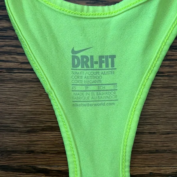 Nike dri fit tank - Image 2