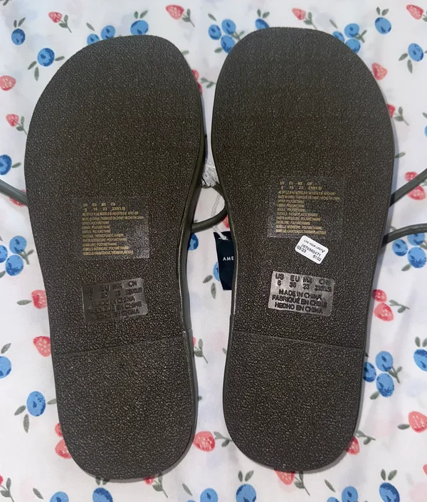 American Eagle Sandals - Image 2