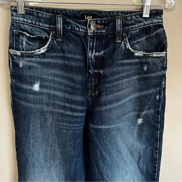 Lee Vintage Modern High Rise Wide Leg Cropped Denim Jeans‎ - Image 4