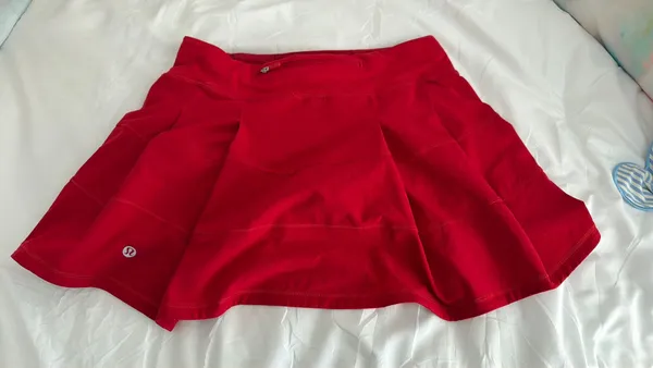 Red Lululemon Skirt - Image 4