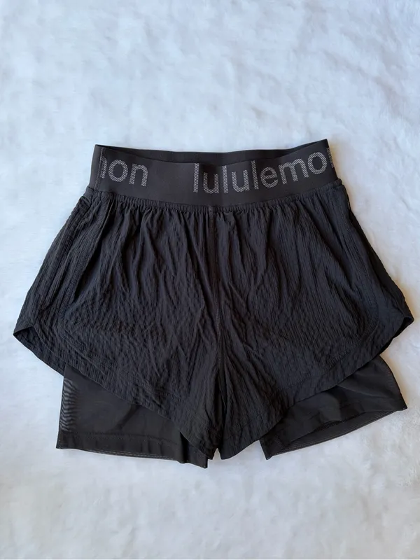 Lululemon Logo Waistband High-Rise Training Short - Image 4