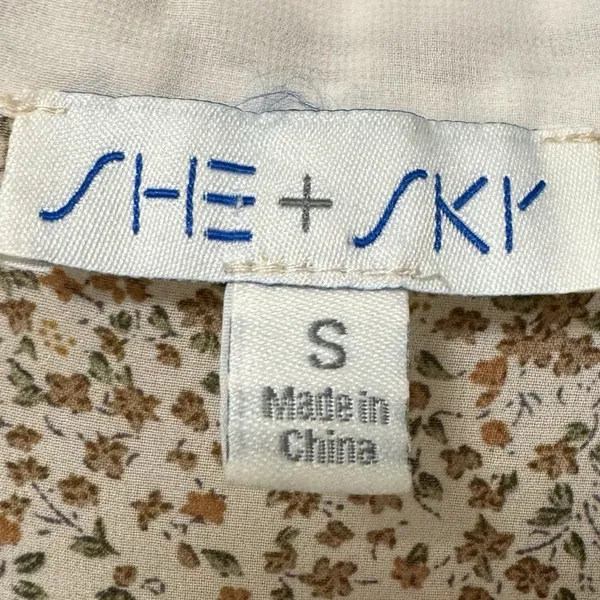 She + Sky Patchwork Button-Up Floral Blouse - Image 5