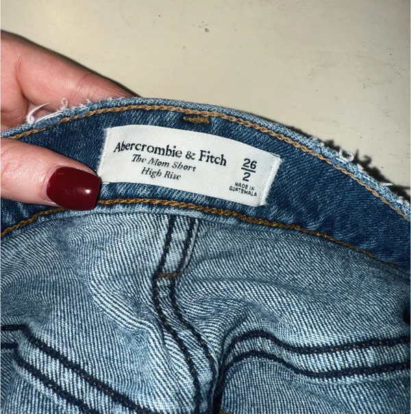 The Mom Short High-Rise Abercrombie Shorts - Image 4