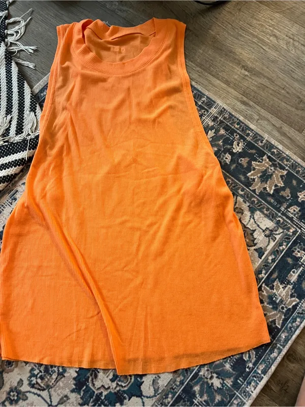 Alo Sleeveless Ribbed Tank Top - Bright Orange - Image 3