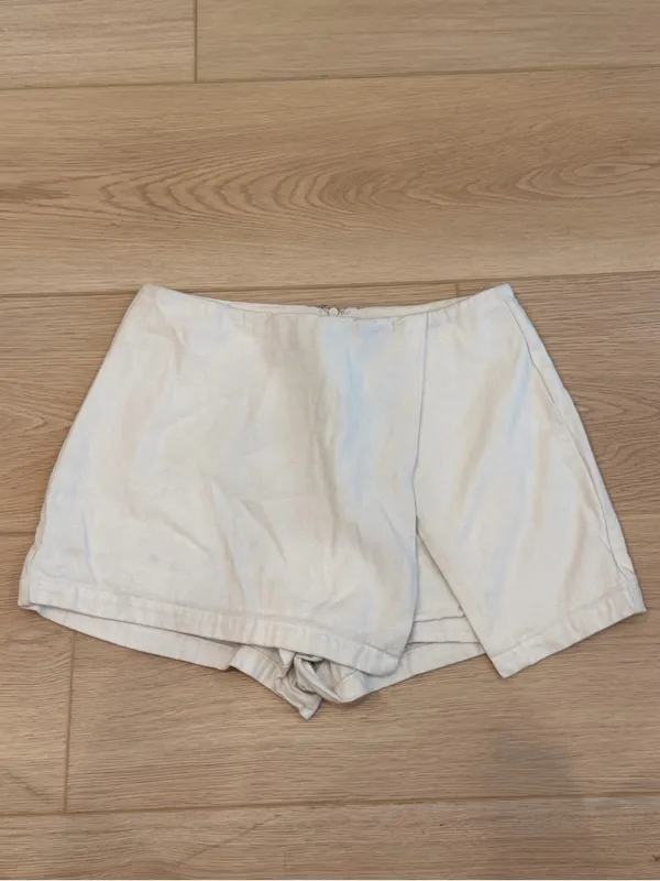 H&M Skort Shorts - Image 2