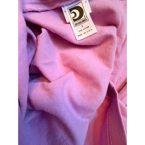 Daydreamer The Beach Boys Good Vibrations Oversized Ringer Tee In Faded Lilac - Image 4