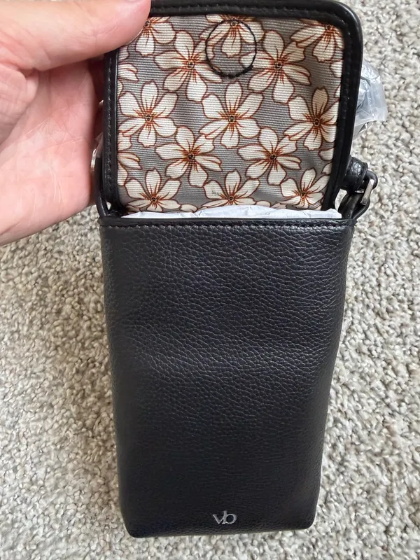 Vera Bradley Cell Phone Crossbody - Image 3