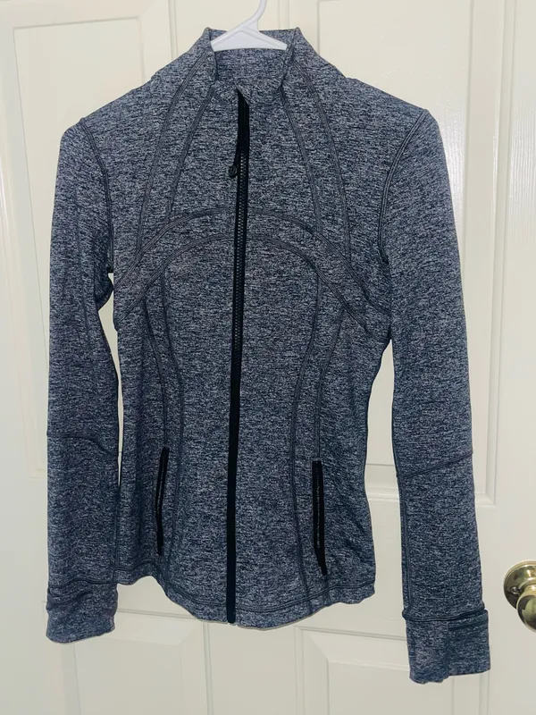 Lululemon Jacket Define - Image 3