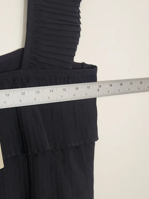 J. Crew Black Pleated Ruffle Tiered Sleeveless Blouse Size Medium NWT - Image 5