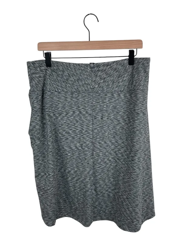 The North Face Cypress Skirt Size Large High Low Pache Grey Space Dye Gorpcore - Image 2