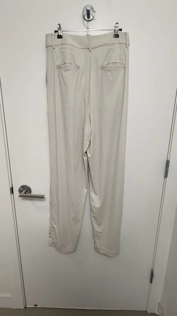 Lululemon Pleat-Front High-Rise Wide-Leg Trousers - Image 5
