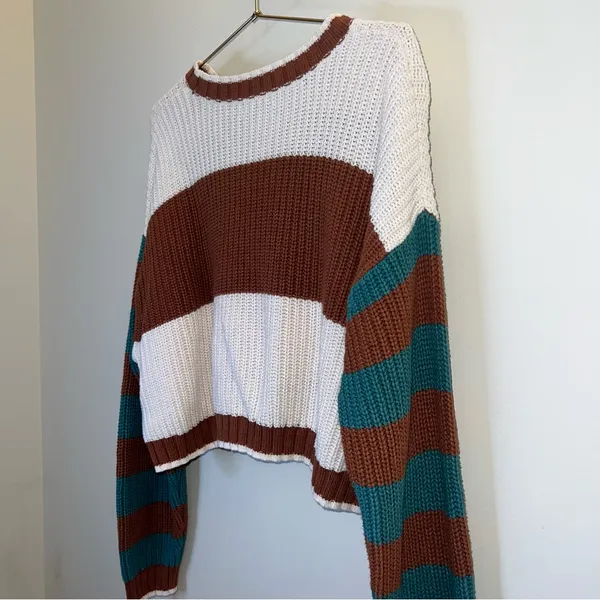 American Eagle Cropped Colorblock‎ Knit Sweater Oversized EUC - Image 5