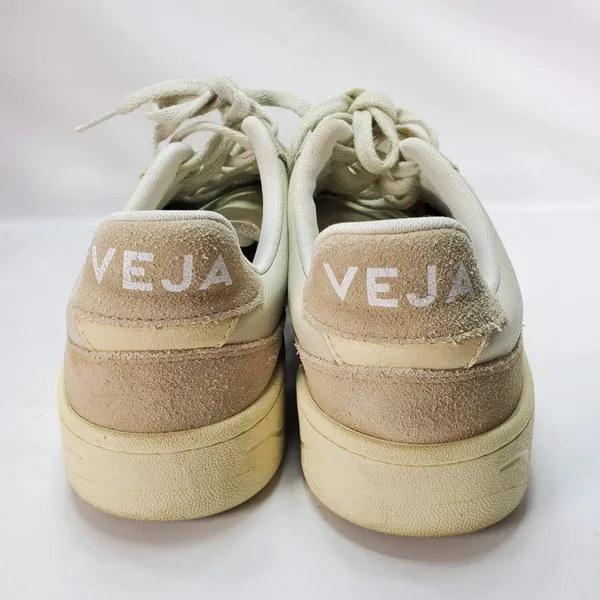 Veja V-10 Sneakers Womens 8 White Natural Suede ChromeFree Leather Low Top Shoes - Image 4
