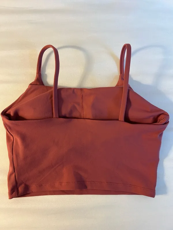 Cropped Athletic Tank Top Red - Image 3