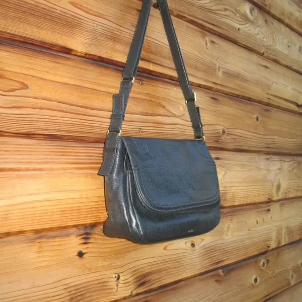 Fossil  Black Leather Crossbody Bag - Image 3