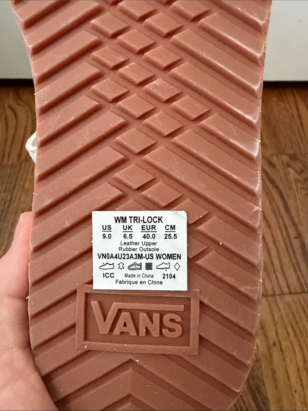 Vans Tri-Lock Suede White Black Sandals Women's Size 9 New without Tags - Image 7