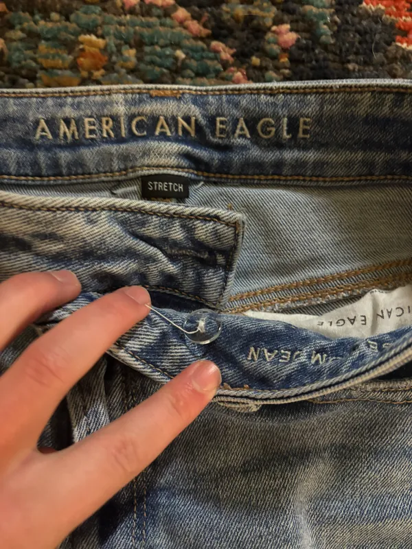 American Eagle Jeans - Image 3