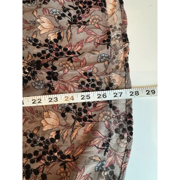 Knox Rose Floral Ruffle Smocked Yoke Top Taupe Black Floral Velvet Romantic Sz L - Image 9