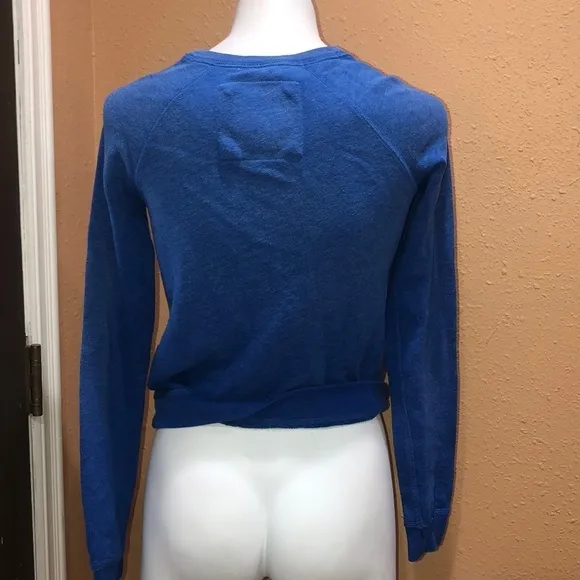 Abercrombie and Fitch blue sweatshirt - Image 4