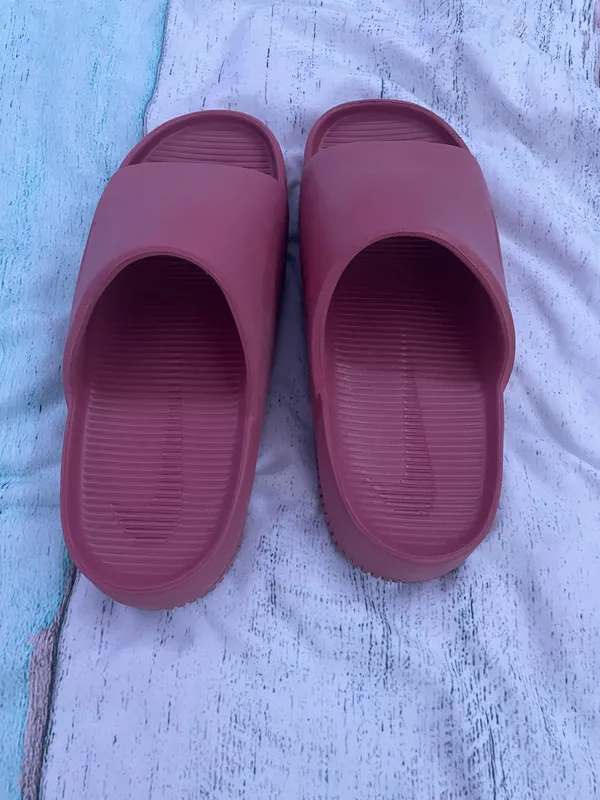 Nike Women’s Calm Slides - Image 2