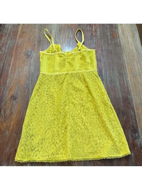 Urban Outfitters Layla Lace Mini Dress Yellow Floral Medium - Image 10