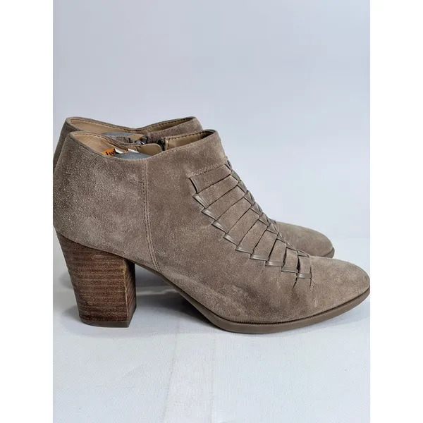 Franco Sarto Taupe Suede Ankle Booties Block Heel Modern Classic‎ Size 8.5 - Image 7