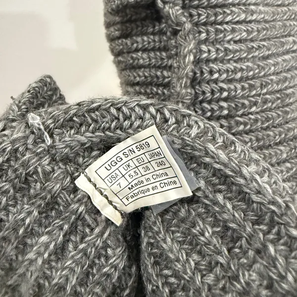 UGG Australia Gray Knit Tall Boots Women’s Size 7 Cozy Winter Shearling - Image 9