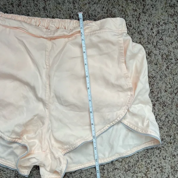 Lululemon Soft pink Shorts size 6 - Image 5