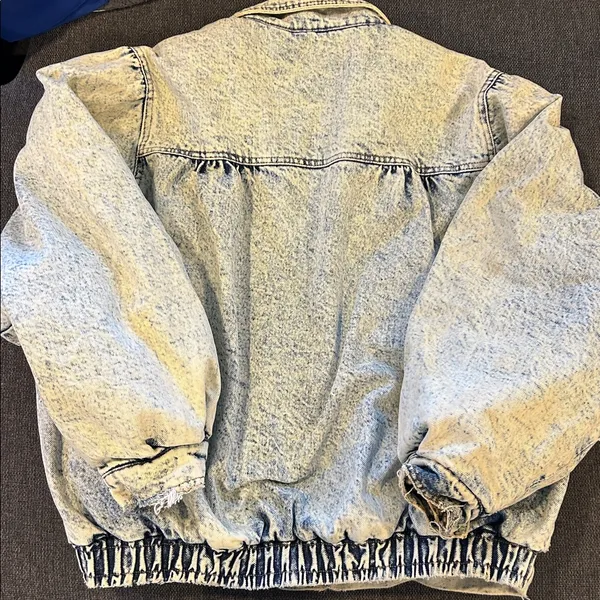 Vintage 80’s acid wash denim jacket - Image 3