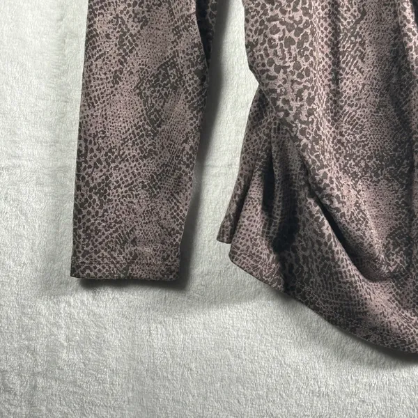 Ann Taylor‎ Womens Long Sleeve Wrap Snake Print Shirt Top Size Medium - Image 8