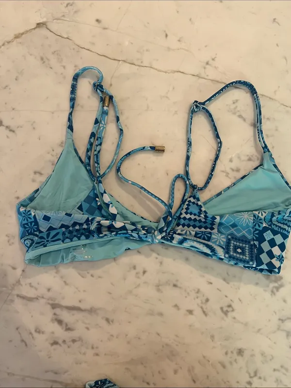 Blackbough Fiona Blue Floral Printed Bikini Set - Image 6