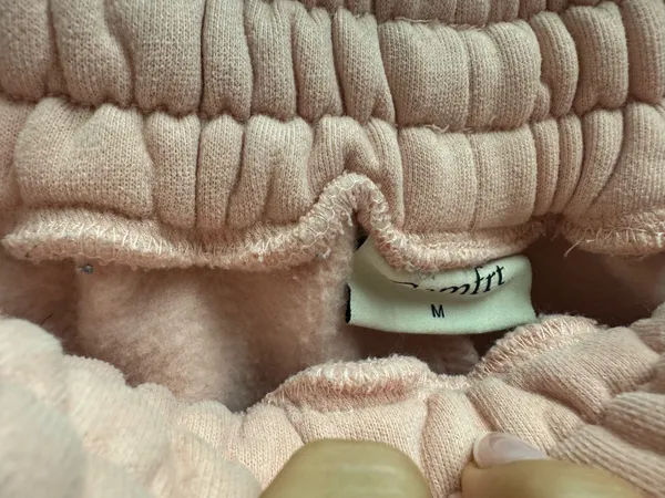 Comfrt Matching Sweatset with Shorts - Image 6
