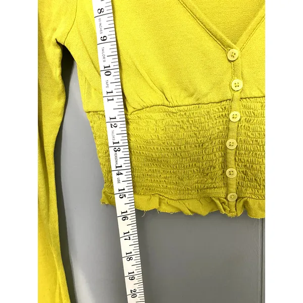 Urban Outfitters Chartreuse Bayside Smocked Button-front Cropped Blouse S - Image 5