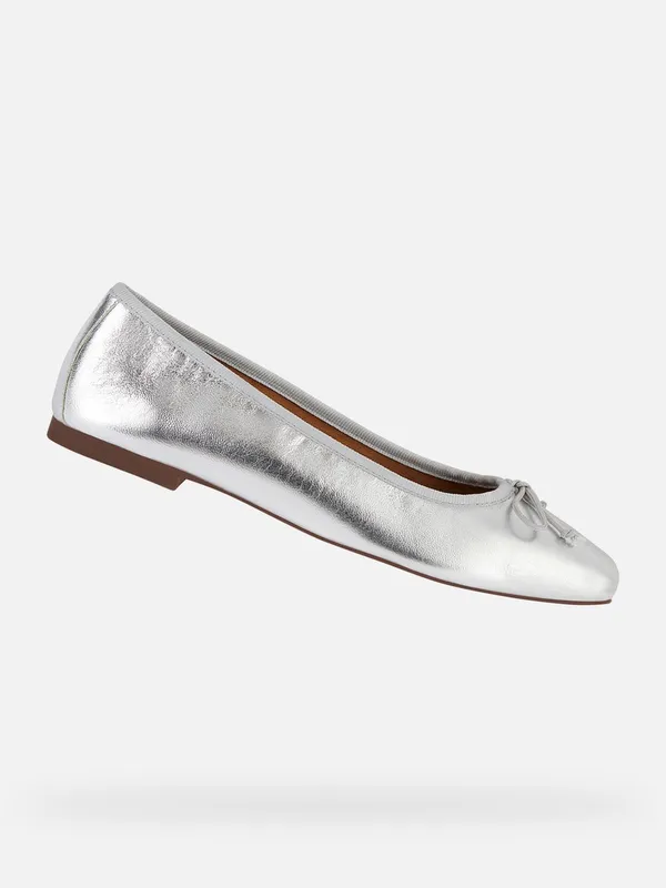 Geox Respira Silver Metallic Leather Ballet Flat with Bow Accent - Image 2