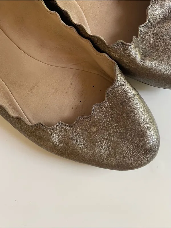 Chloé Lauren Scalloped Leather Ballet Flats Bronze Metallic Size 39.5 Italy - Image 5